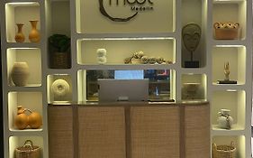 Moet Medellin Hotel